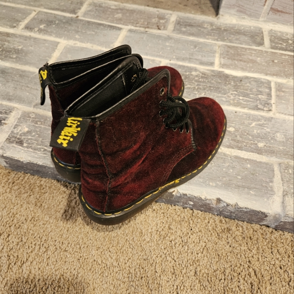 1990s Dr. Martens Burgundy Velvet Boots UK 4 8i - Picture 3 of 5